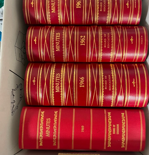 non destructive bound book scanning