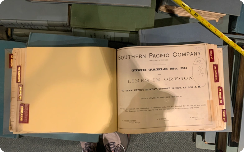 1900 Southern Pacific Oregon timetable No. 26 digitized by eRecordsUSA for California State Library